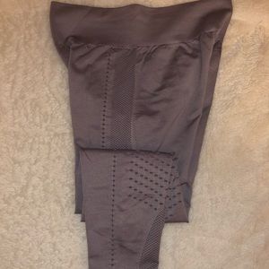 Light purple seamless leggings